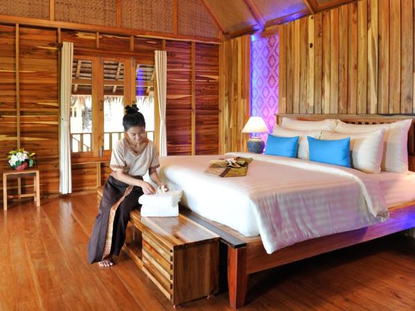 Phi Phi Phu Chalet Resort : photo 10 de la chambre bungalow deluxe 