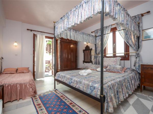 Chateau Zevgoli : photo 5 de la chambre suite junior - vue sur jardin