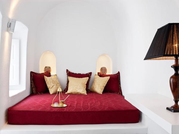 Asteras Villas : photo 2 de la chambre suite phoebe avec jacuzzi - vue sur caldera