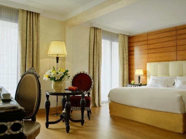 Hotel Splendide Royal : photo 2 de la chambre chambre double exécutive supérieure - côté arrière-cour