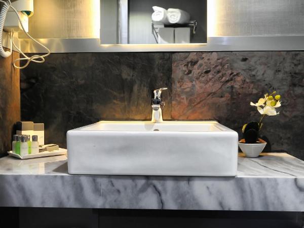 Akoni Hotel : photo 2 de la chambre chambre double ou lits jumeaux standard