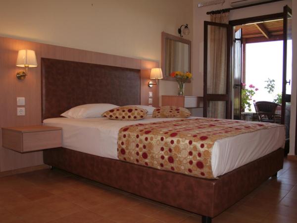 Villa Medusa : photo 10 de la chambre lovenest studio