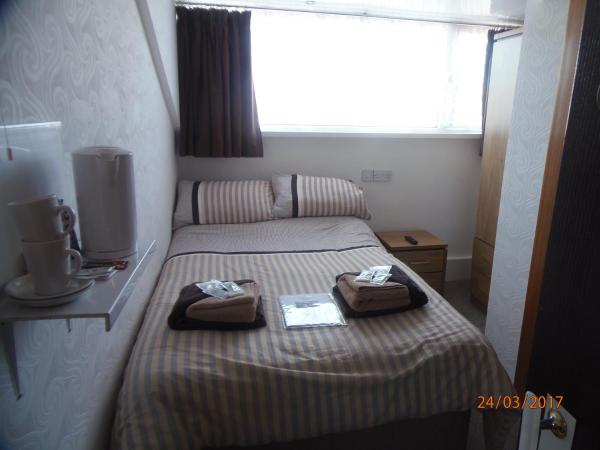 Oban House : photo 1 de la chambre petite chambre double