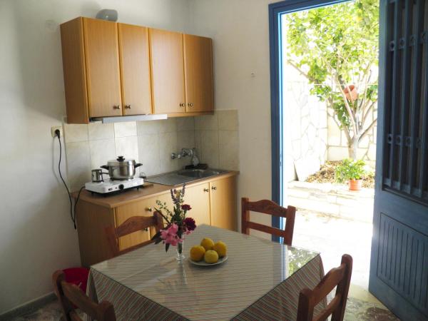 Hotel Rea : photo 4 de la chambre studio avec vue sur jardin