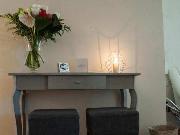 Petrosino : photo 7 de la chambre suite - vue sur jardin