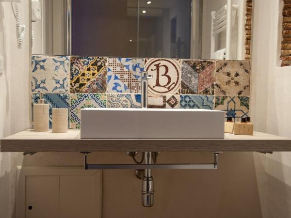 Petrosino : photo 1 de la chambre suite - vue sur jardin