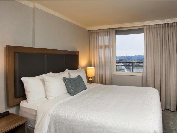 Chateau Victoria Hotel & Suites : photo 6 de la chambre suite 2 chambres