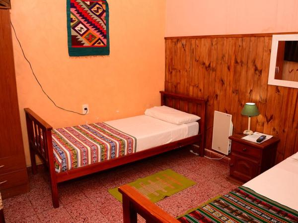 Hostal Yatasto : photo 10 de la chambre chambre double