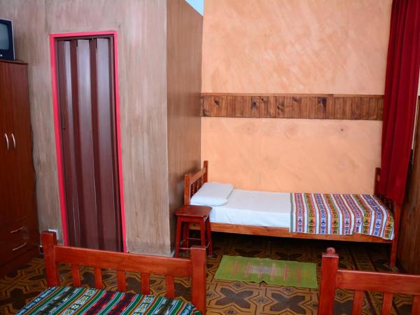 Hostal Yatasto : photo 5 de la chambre chambre familiale