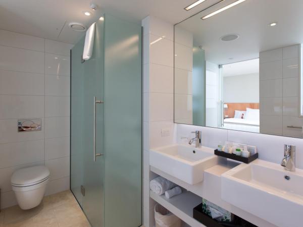 Commodore Airport Hotel Christchurch : photo 7 de la chambre suite 1 chambre Étage affaires