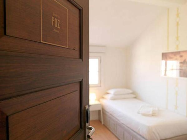 Uporto House Villa : photo 3 de la chambre chambre simple avec salle de bains commune