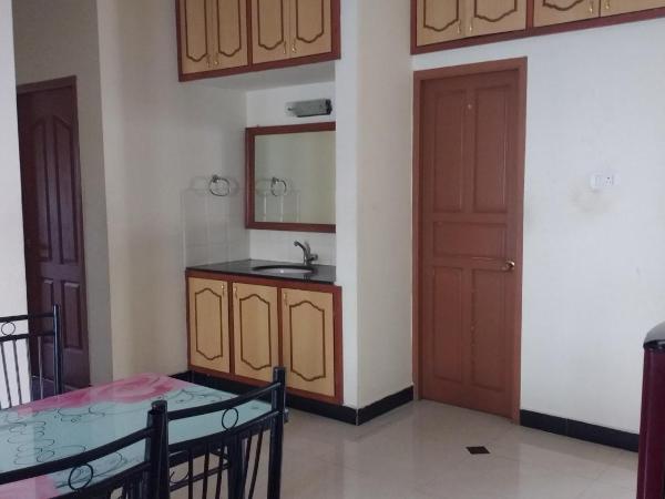 Roshini Serviced Apartments : photo 1 de la chambre appartement 2 chambres