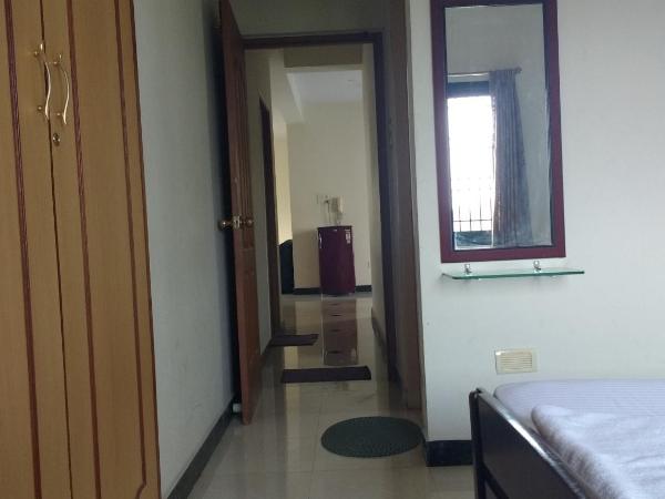 Roshini Serviced Apartments : photo 3 de la chambre appartement 3 chambres