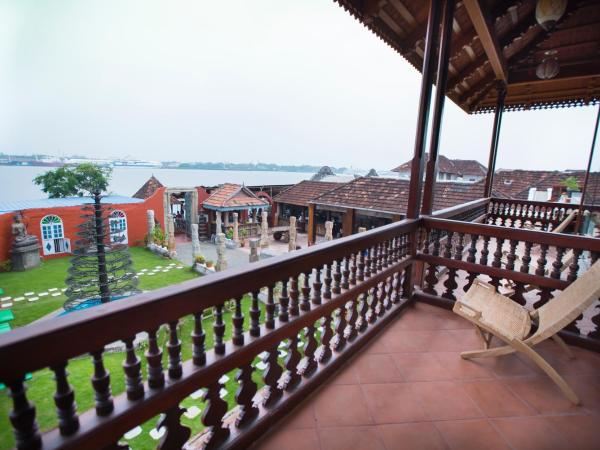 Ginger House Museum Hotel : photo 4 de la chambre suite - vue sur mer