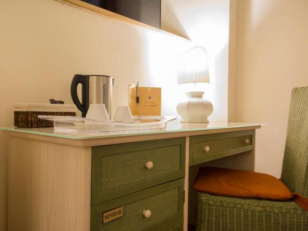 Piazza Paradiso Accommodation : photo 10 de la chambre chambre quadruple standard