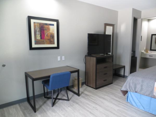 Haven Inn & Suites willowbrook : photo 4 de la chambre chambre lit king-size - fumeurs 