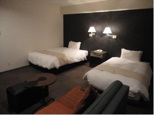 Green Rich Hotel Nishitetsu Ohashi Ekimae : photo 5 de la chambre chambre lits jumeaux de luxe - non-fumeurs