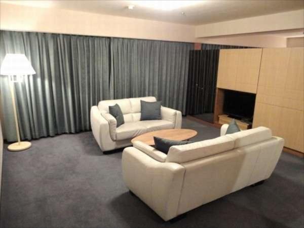 Green Rich Hotel Nishitetsu Ohashi Ekimae : photo 2 de la chambre suite - non-fumeurs