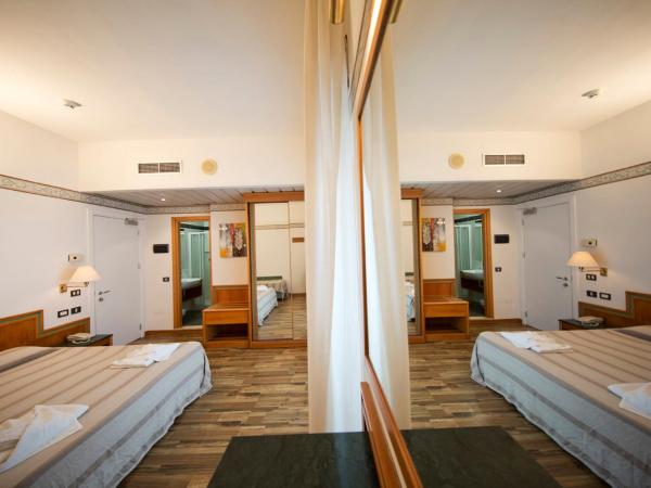 Hotel Marina Bay : photo 10 de la chambre chambre double ou lits jumeaux