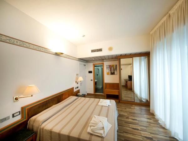 Hotel Marina Bay : photo 9 de la chambre chambre double ou lits jumeaux