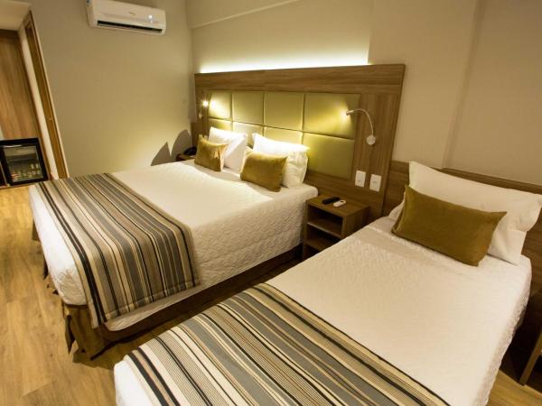 Petit Rio Hotel : photo 4 de la chambre chambre triple standard