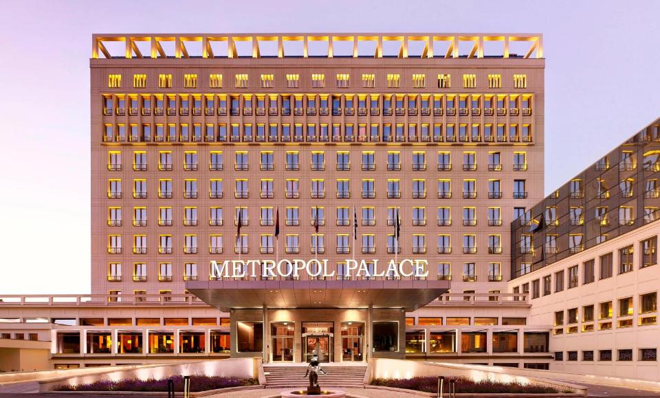 Metropol Palace, Belgrade
