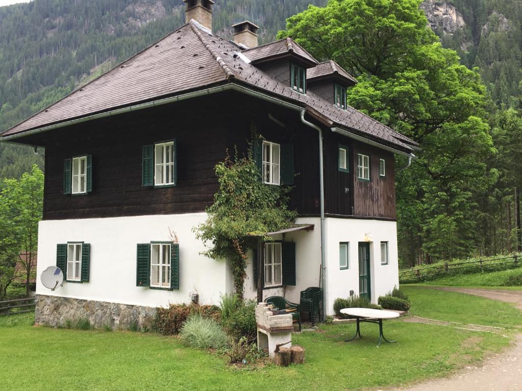 Waldhaus Ahornau Chalet 1