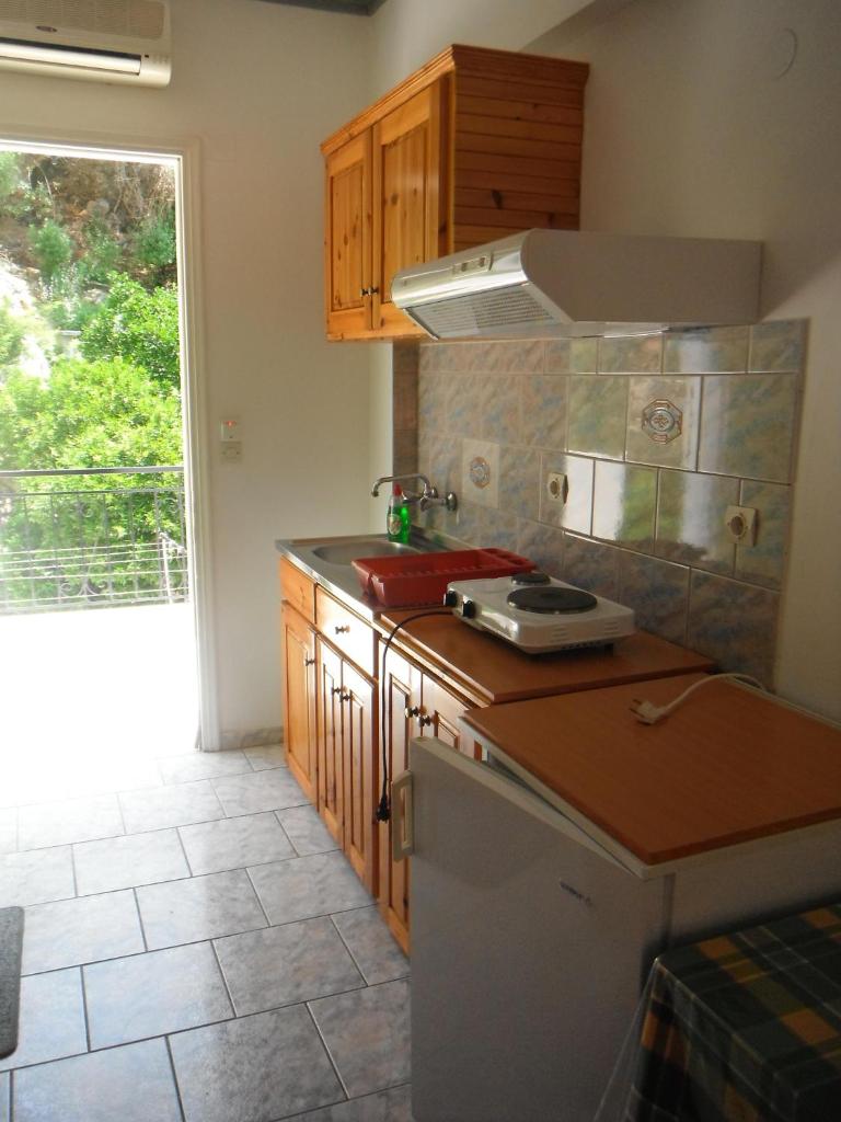 Dimitris Apartments 3