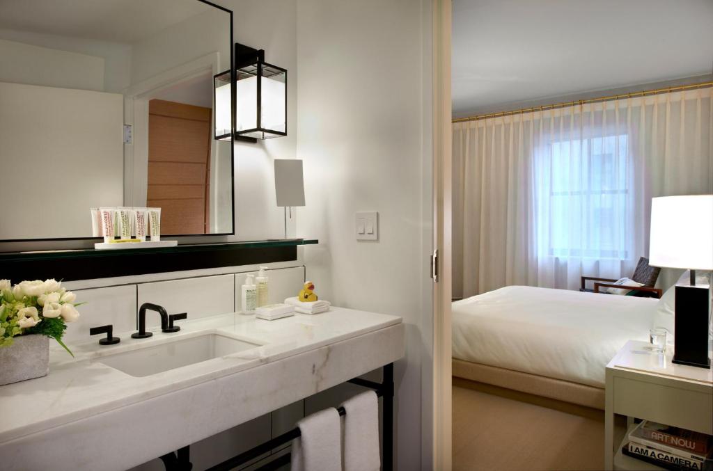 21c Museum Hotel Cincinnati Image