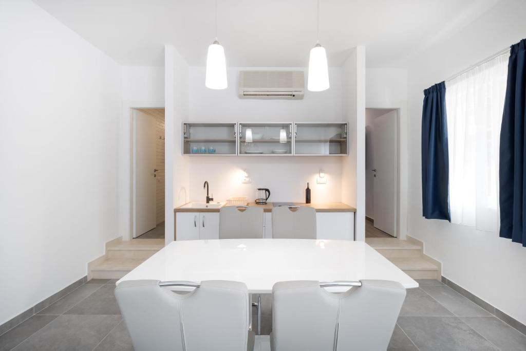 ABC apartments 4