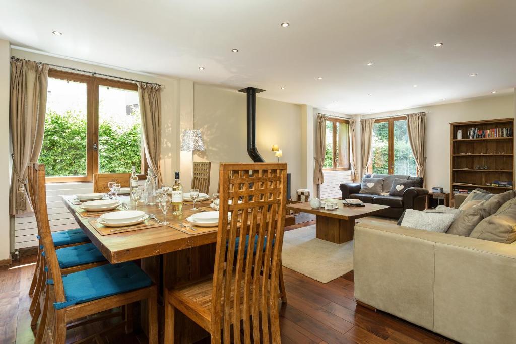 Villa Loppe - Chamonix Mountain Four-Bedroom Hidden Gem 4