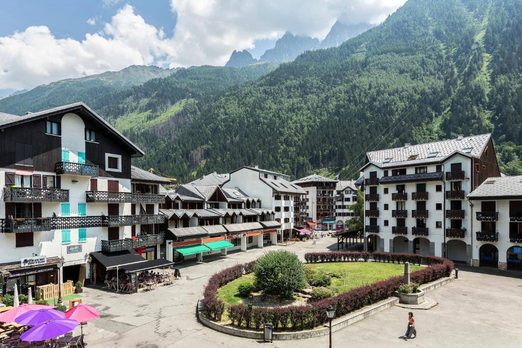 Apartment Balme 2 - Central Chamonix Haven and Mont Blanc View 6