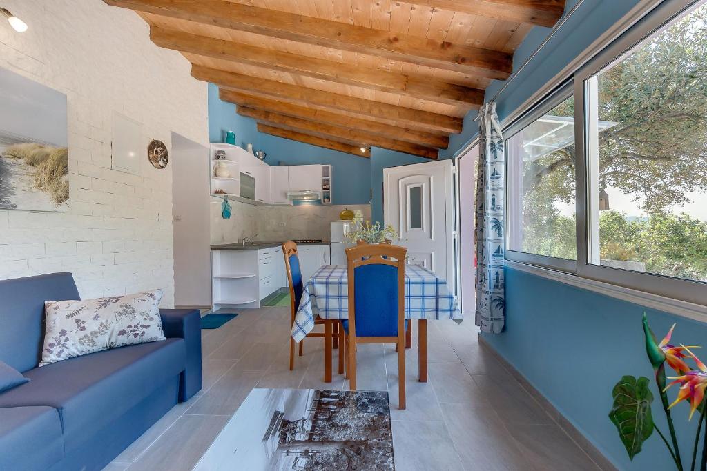 Holiday home Nikol 8