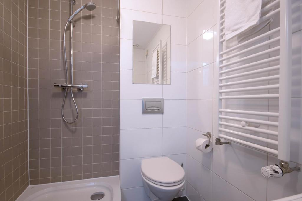Amsterdam Canal Suites 2