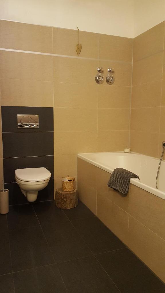 ARYVE JC Studio - Altstadtnahes Boutique Apartment mit Markenmatratzen auf Hotelniveau inklusive kostenfreiem Parkplatz 8