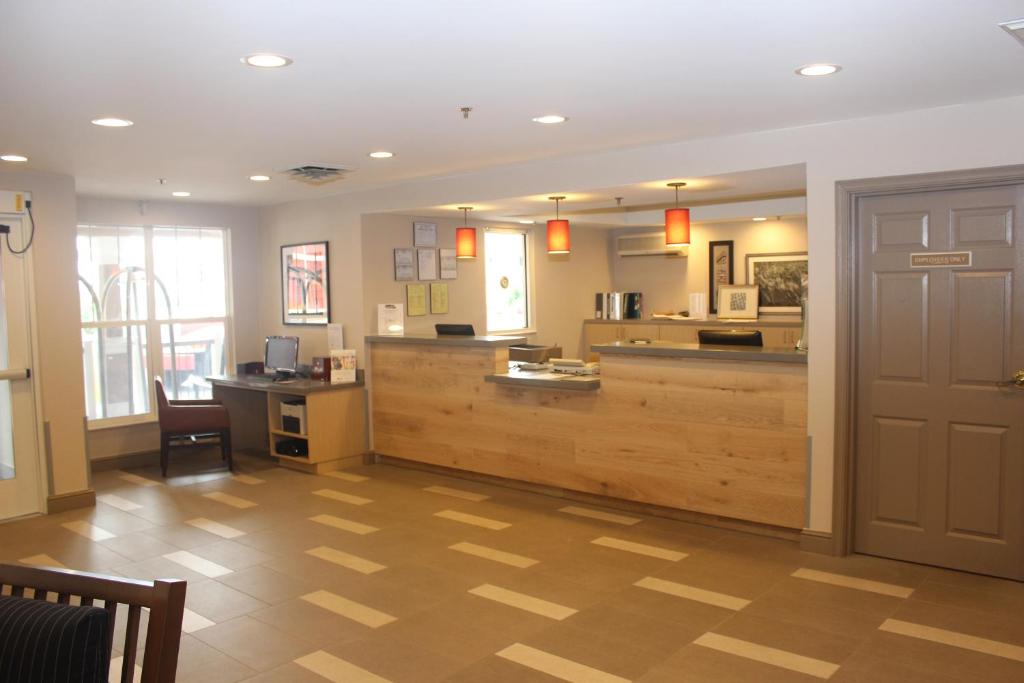 Country Inn & Suites by Radisson, Nashville, TN Image