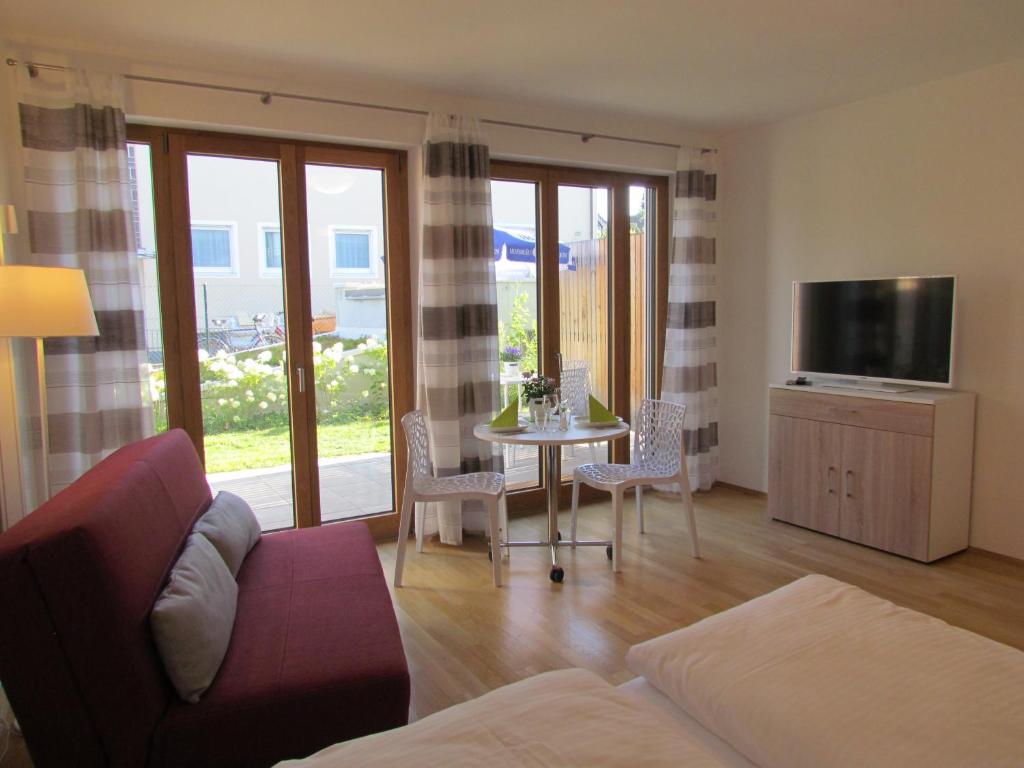 AMENITY-Garden-Apartments 8
