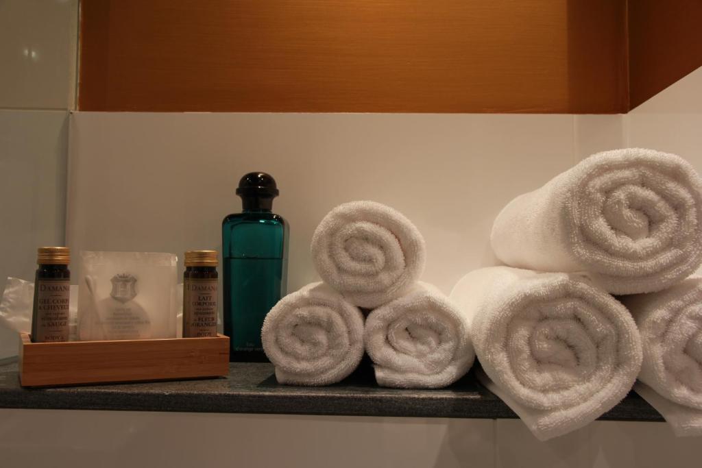FirstClass Apartments 3