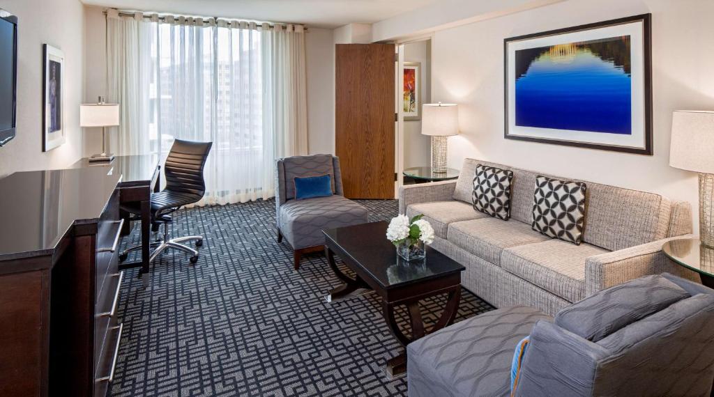 Hyatt Regency Washington on Capitol Hill Image