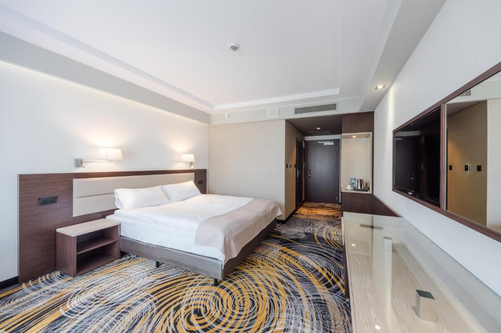 Ambasador Premium 3