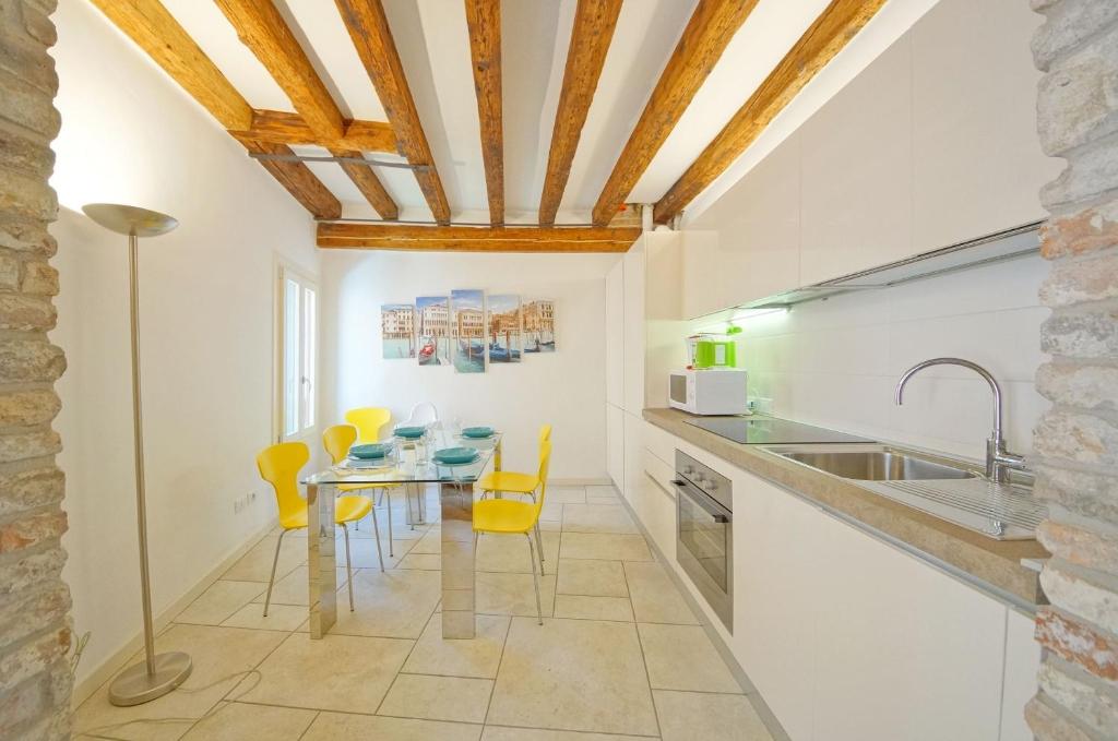 DolceVita Apartments N 393 4