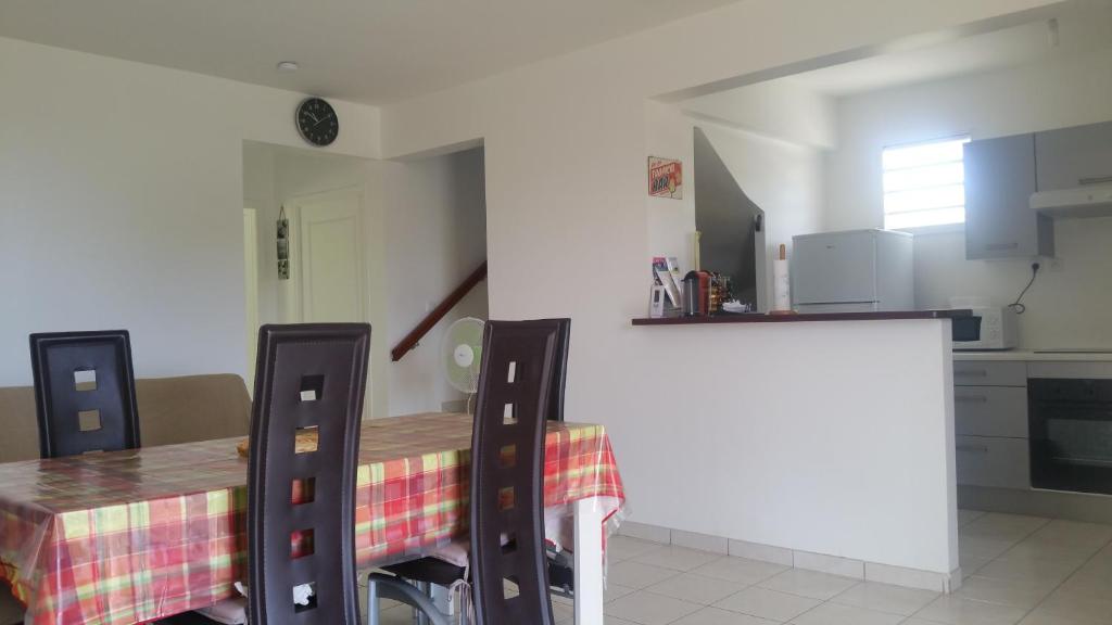 Les Hauts des Anses - 5mn plages en voiture 4