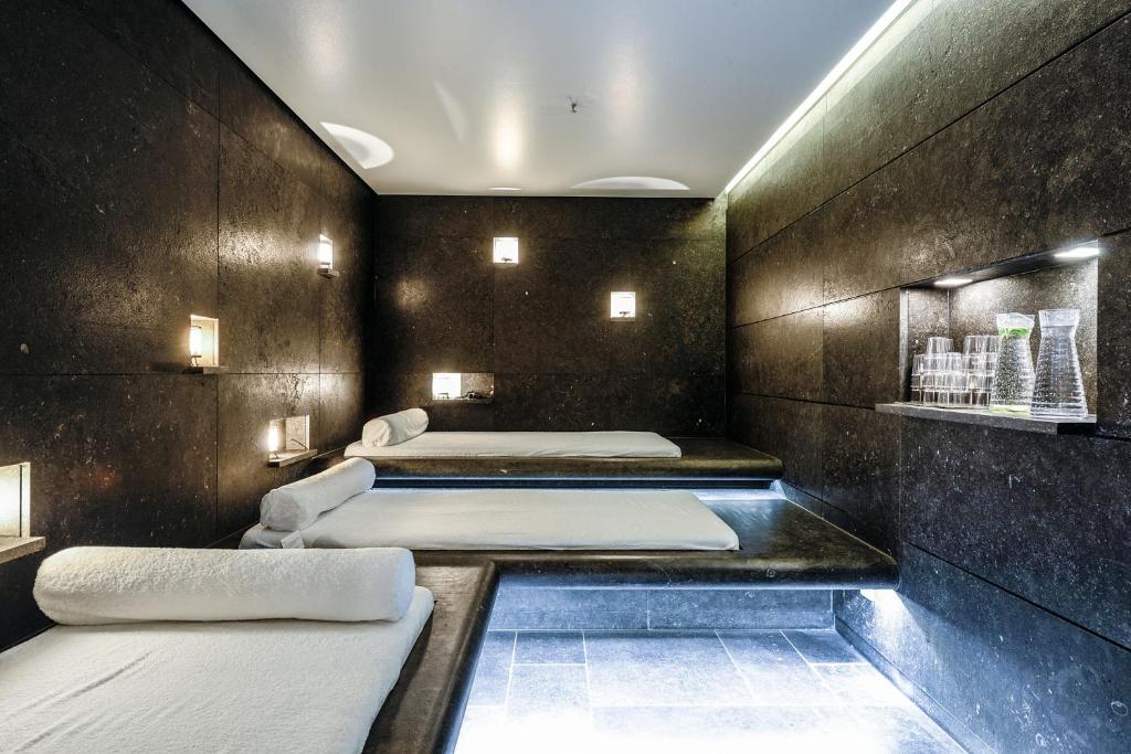 Hotel Bayerischer Hof Image