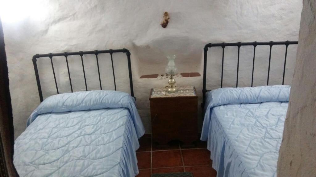 Cueva Rural La Noguera 7