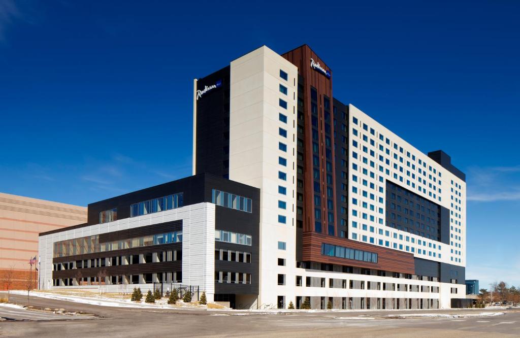 Radisson Blu Mall of America Image