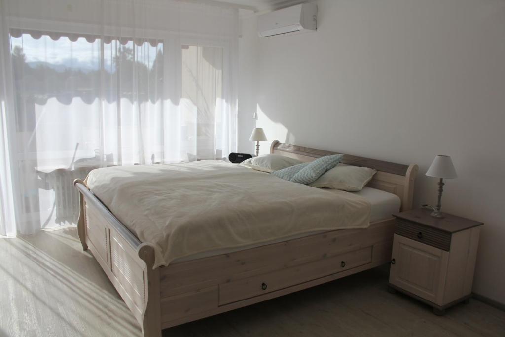 MariaPrimaVera Apartment am Kurpark mit Schwarzwaldblick * * * * 6