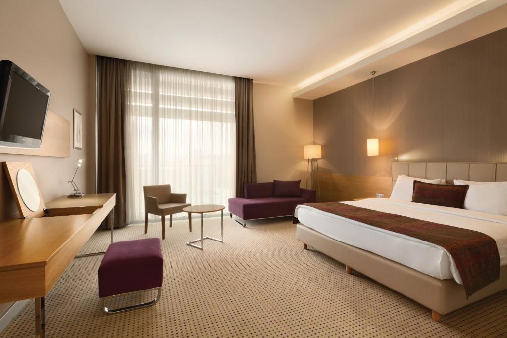 Ramada by Wyndham Podgorica 3