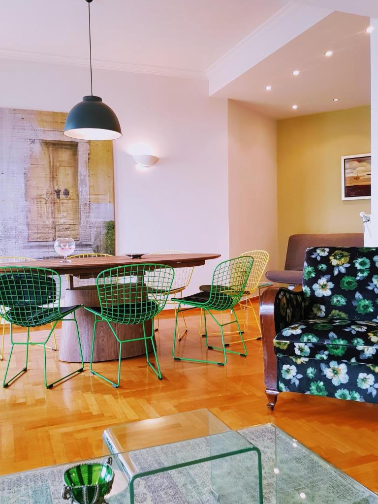 Park at Home Apartment 4