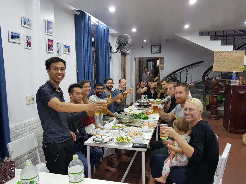 Cat Ba Santorini Homestay