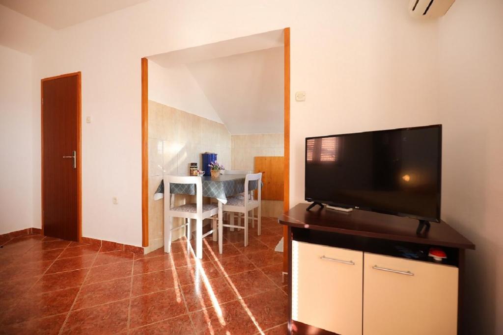 Studio Apartments Pavin 5